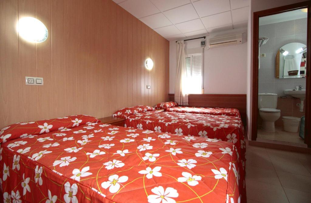 Hostal Anas Merida Room photo