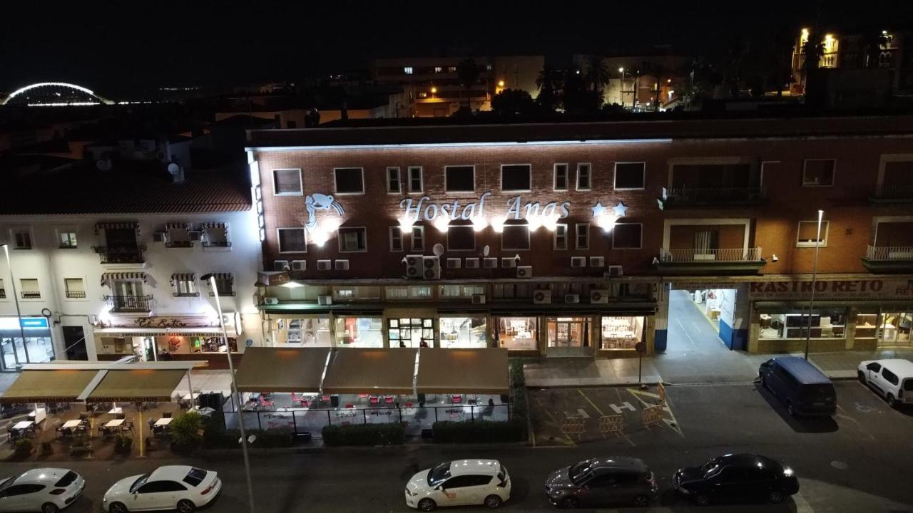 Hostal Anas Merida Exterior photo